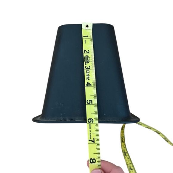 Bed risers - Picture 2 of 4